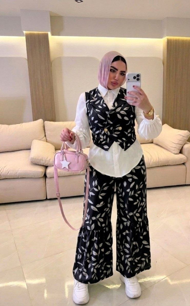 سوت ٣ قطع بنطلون وايت ليج