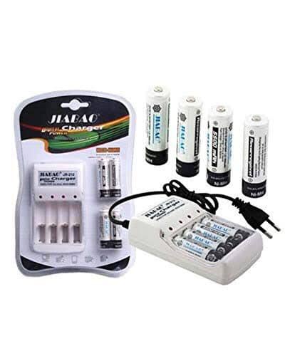 شاحن بطاريات جياباو (Jiabao JB-212) الذكي 4 منافذ مع 4 بطاريات قابلة لإعادة الشحن