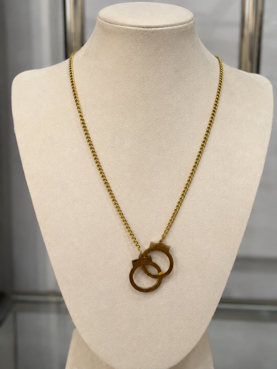 Interlock Necklace ✨