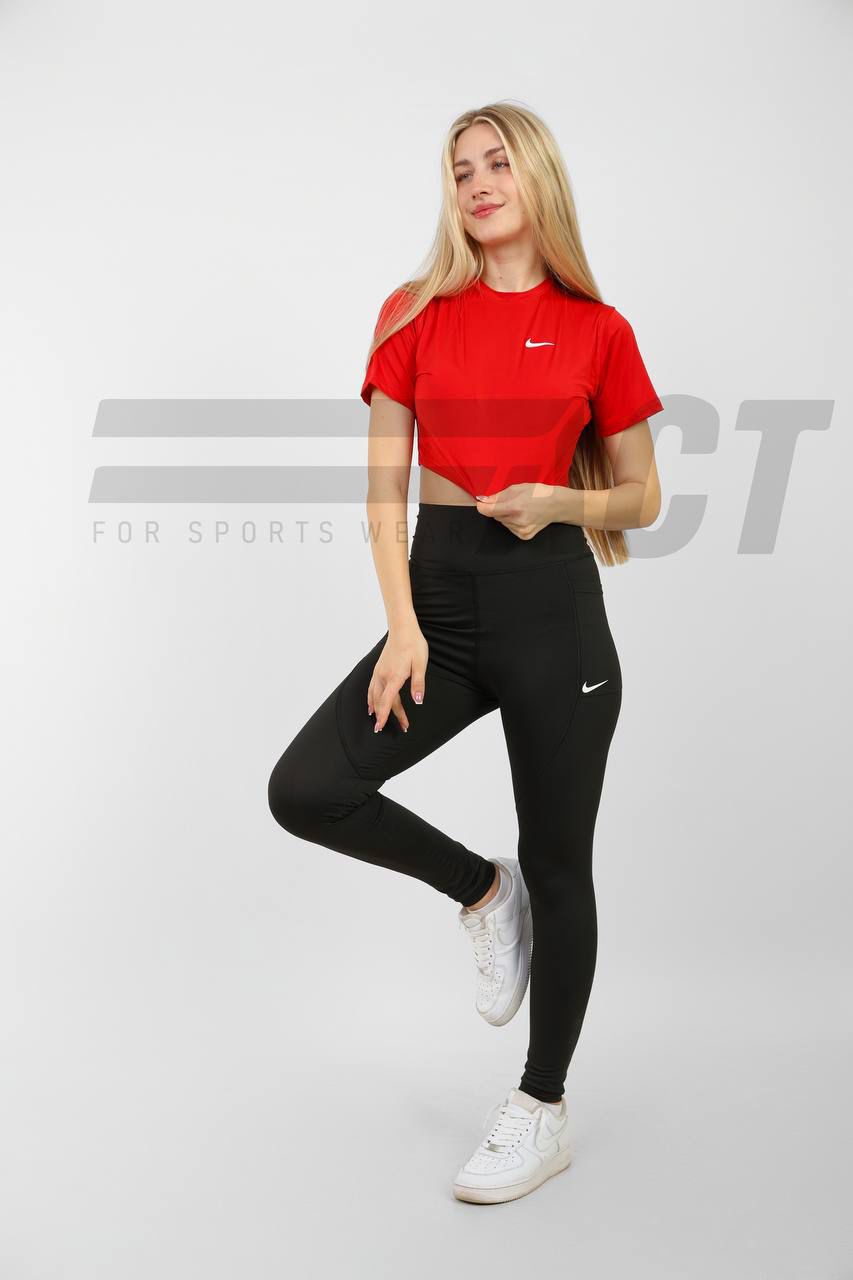 كروب رياضي حريمي نص كم | Women's Sports Crop Top