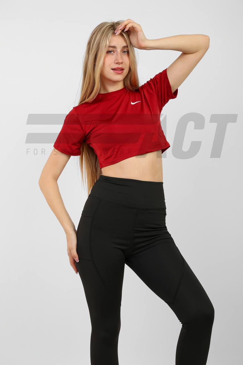 كروب رياضي حريمي نص كم | Women's Sports Crop Top