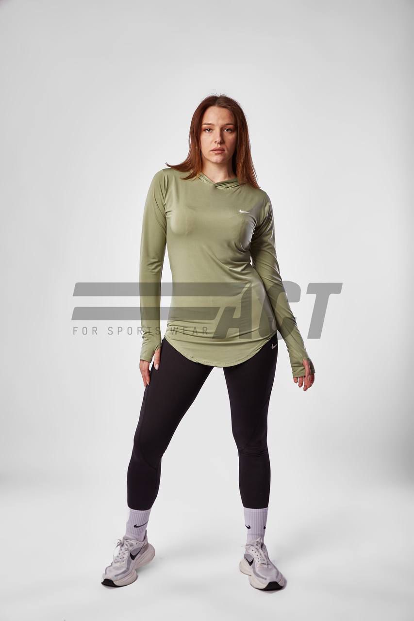 تيشيرت رياضي حريمي كابيشو كم طويل | Women's Hooded Sports Top
