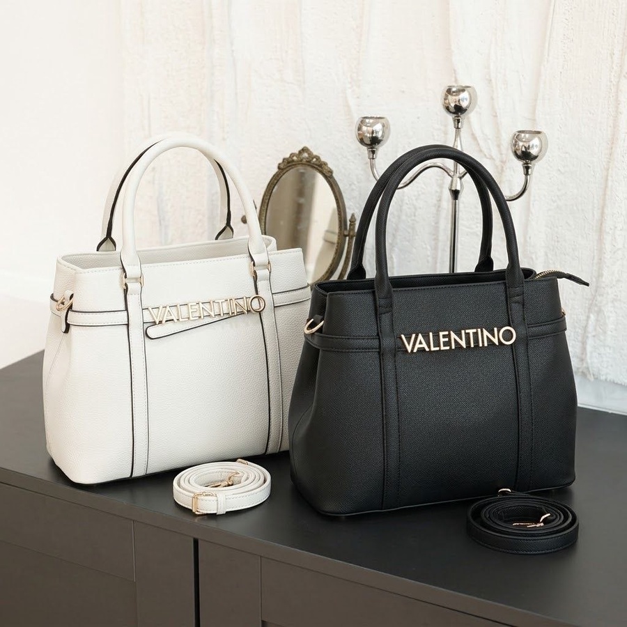 شنطة حريمي كروس وكتف( VALENTINO )خامة جلد ممتازة للخروج والعمل | Demand & Beyond
