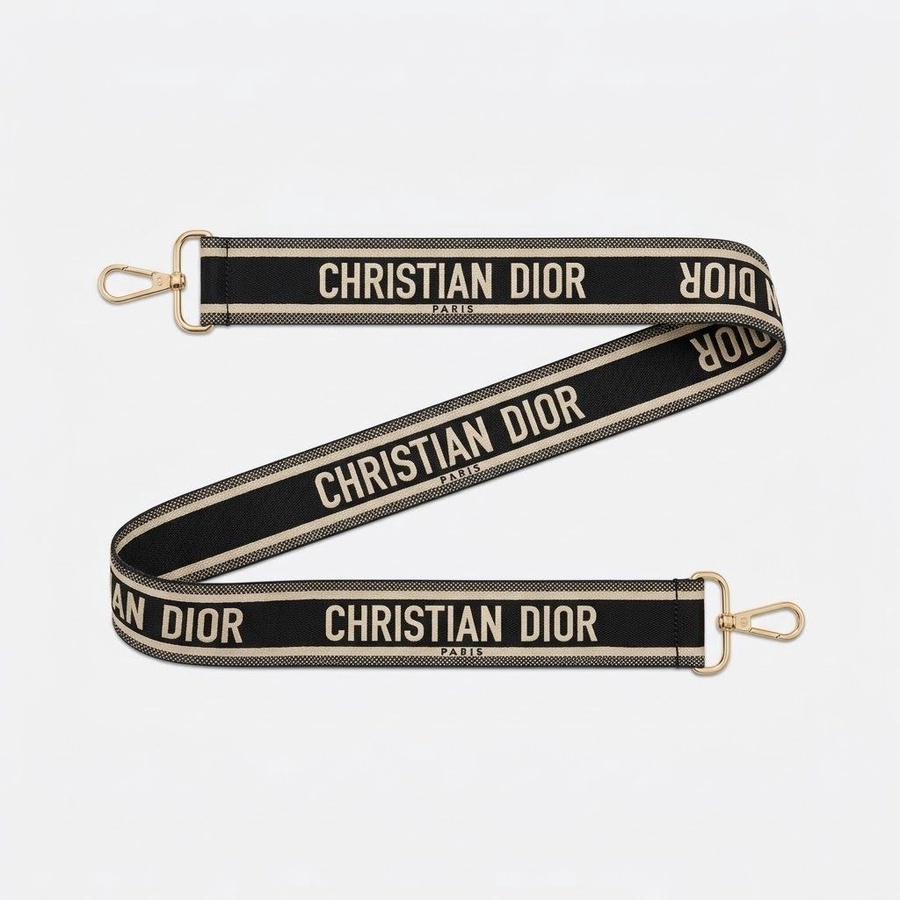 حزام بنقشة " CHRISTIAN DIOR" يمنح حقيبتك لمسة عصرية وفخمة قابل للتعديل ظبط الطول ليناسب الجميع