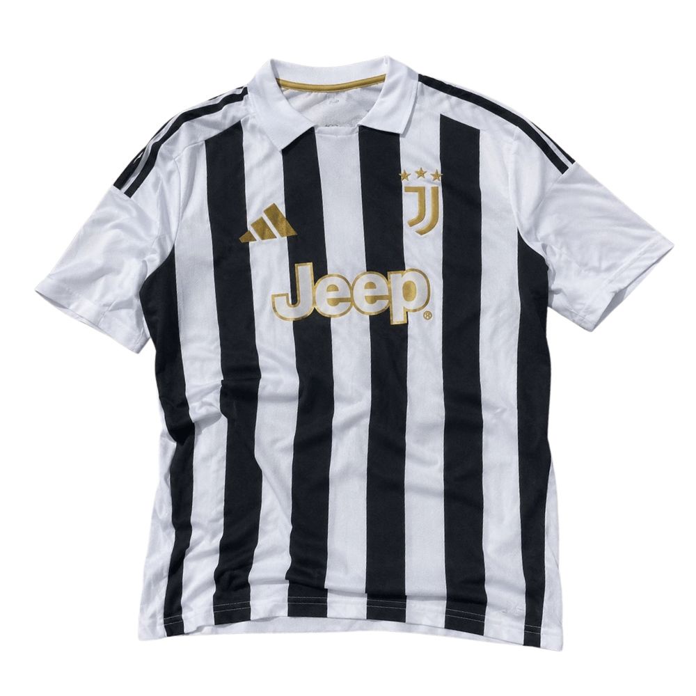 Juventus 2025/26 Home Jersey in White and Black