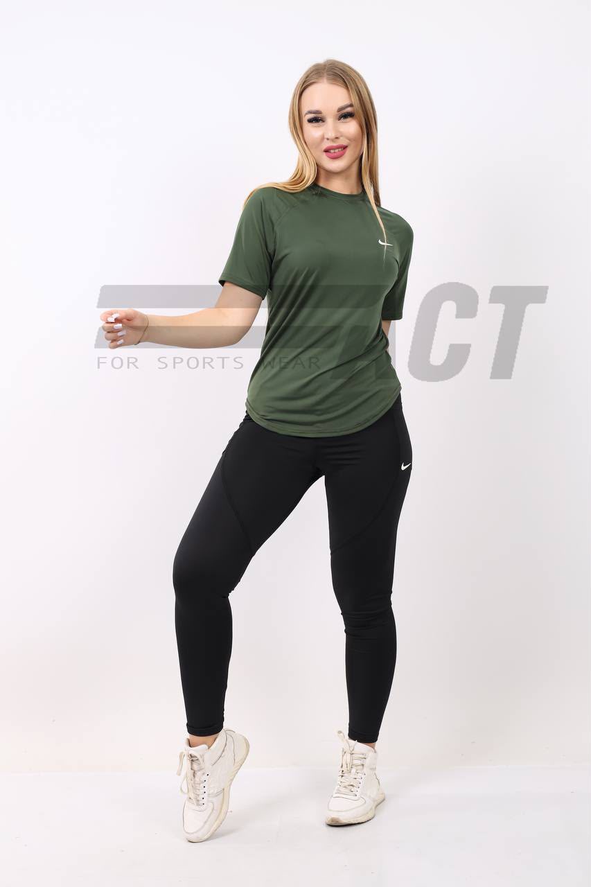 تيشيرت رياضي حريمي نص كم | Women's Sports T-Shirt