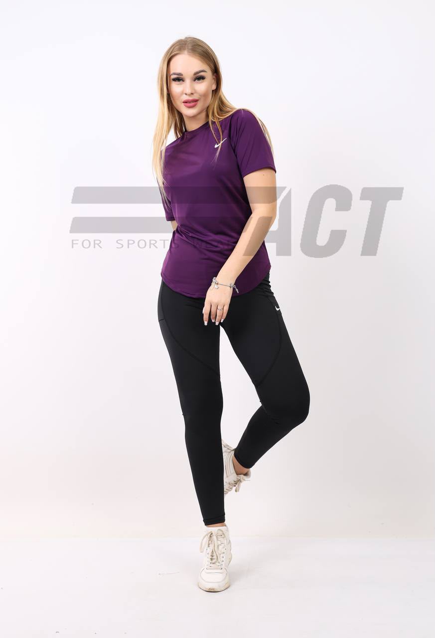 تيشيرت رياضي حريمي نص كم | Women's Sports T-Shirt