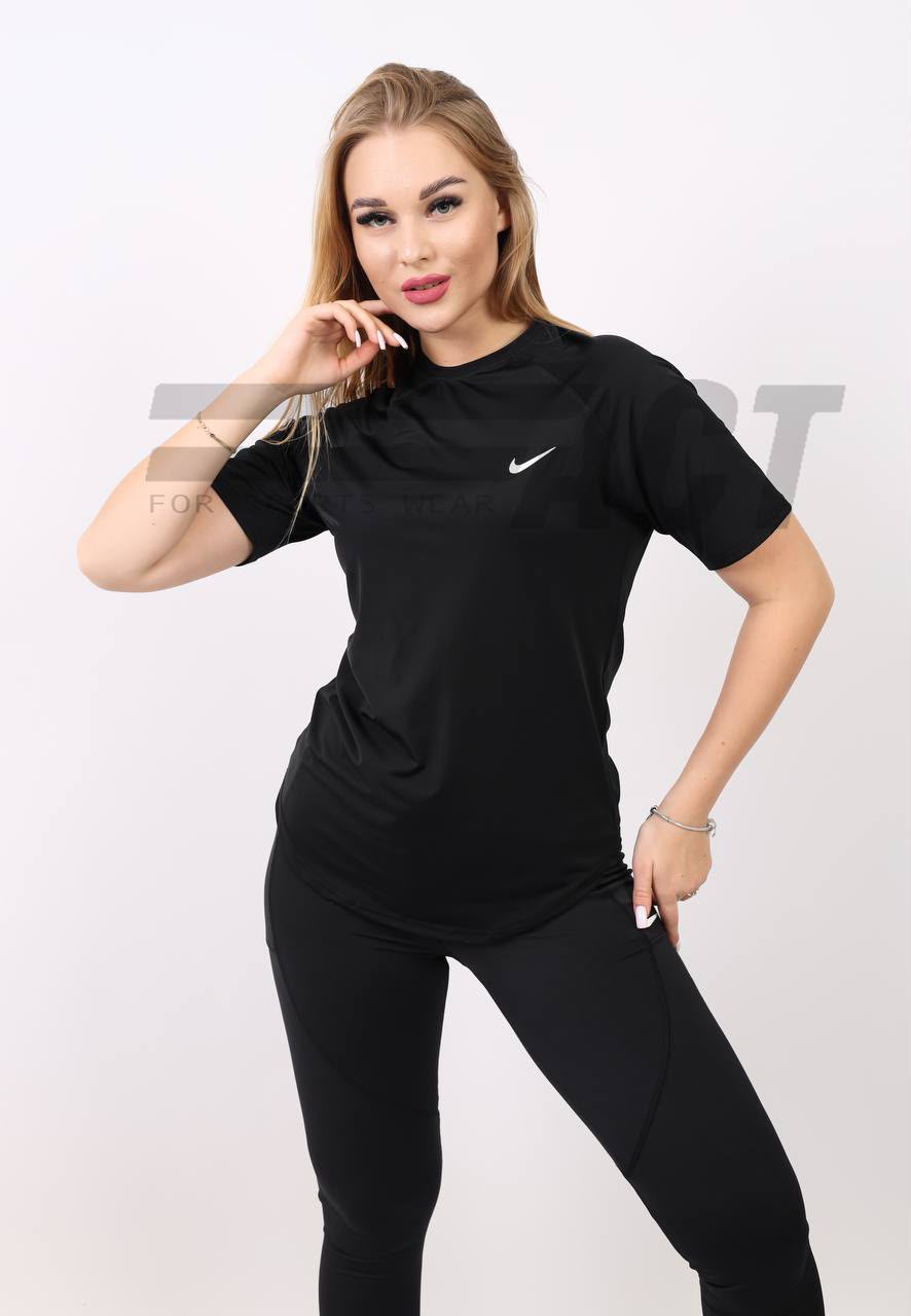 تيشيرت رياضي حريمي نص كم | Women's Sports T-Shirt