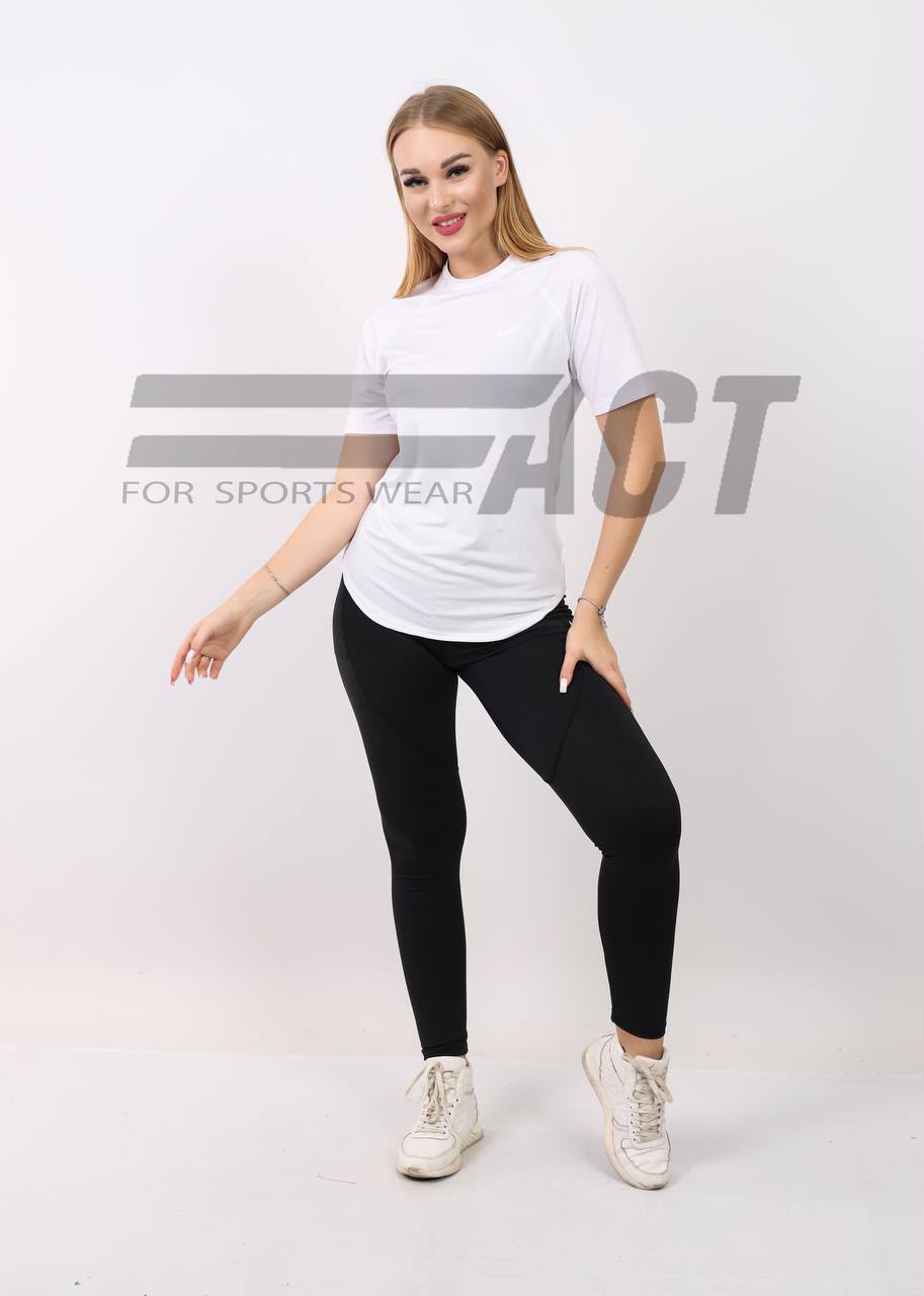 تيشيرت رياضي حريمي نص كم | Women's Sports T-Shirt