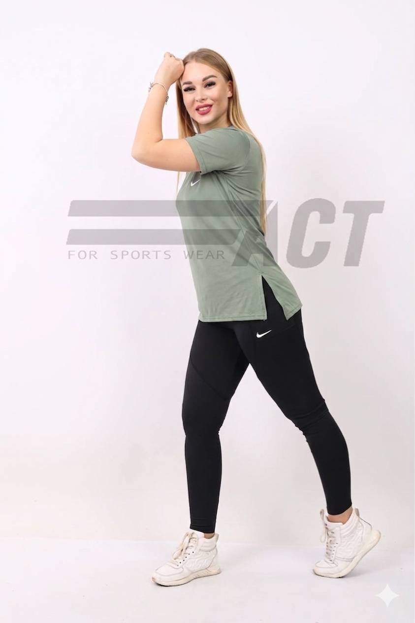 تيشيرت رياضي حريمي مفتوح من الجنب | Women's Sports T-Shirt