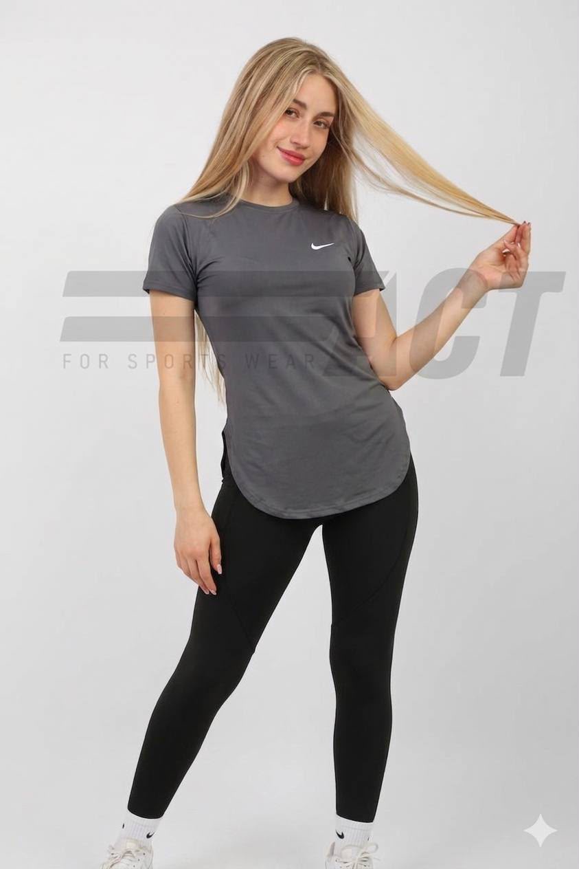 تيشيرت رياضي حريمي نص كم مفتوح من الخلف | Women's Open Back Short Sleeve Sports Top