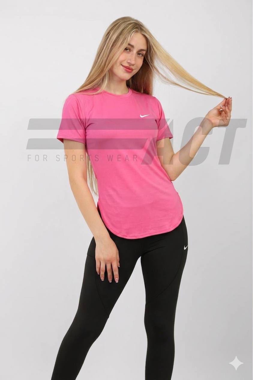 تيشيرت رياضي حريمي نص كم مفتوح من الخلف | Women's Open Back Short Sleeve Sports Top