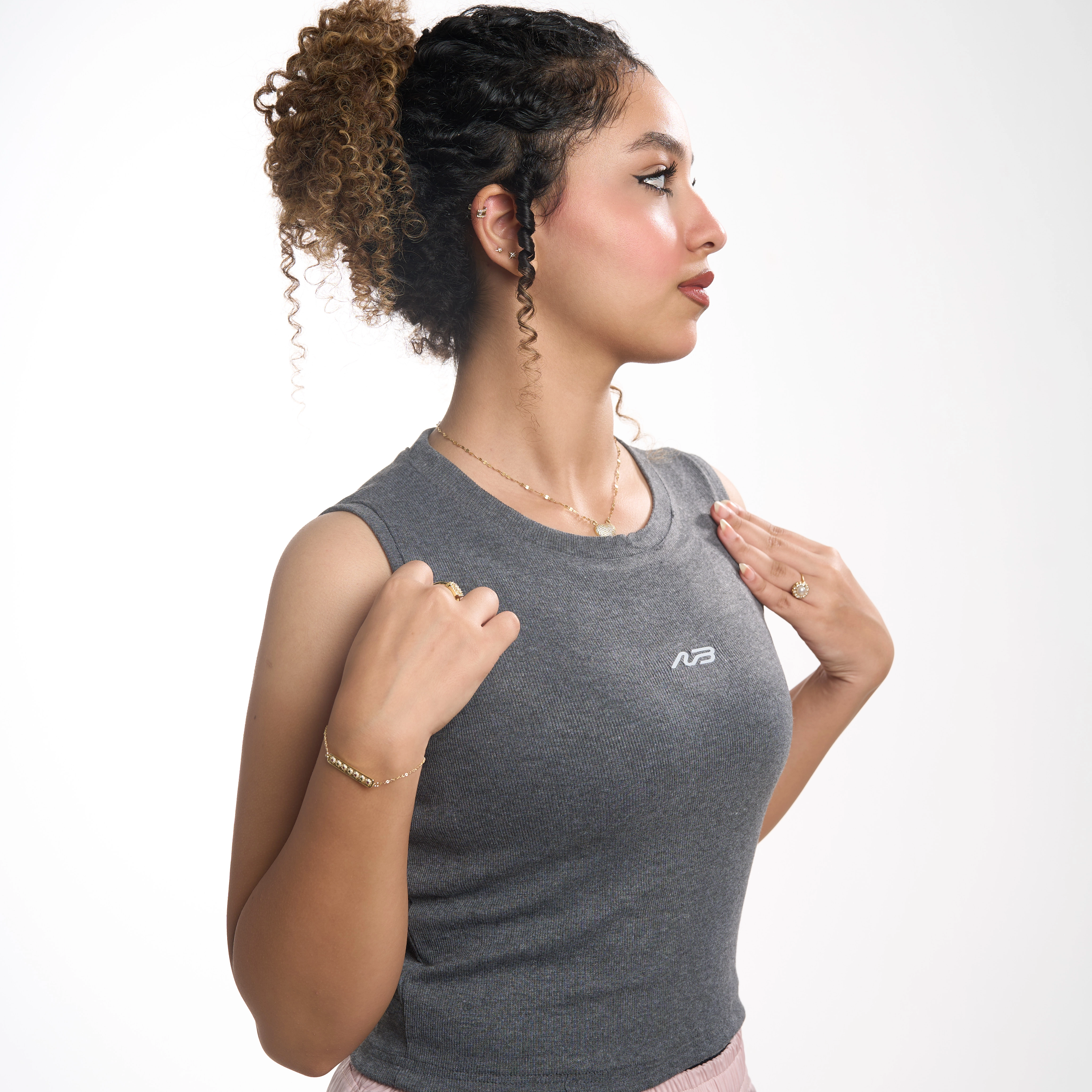 women FITTED TANK top