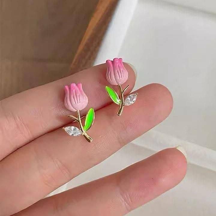Tulip Earrings