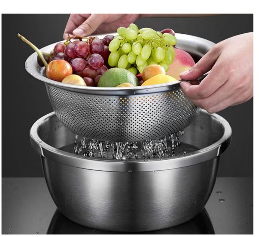 3-in-1 Grater and Colander – Stainless Steel – Multifunctional Kitchen Tool