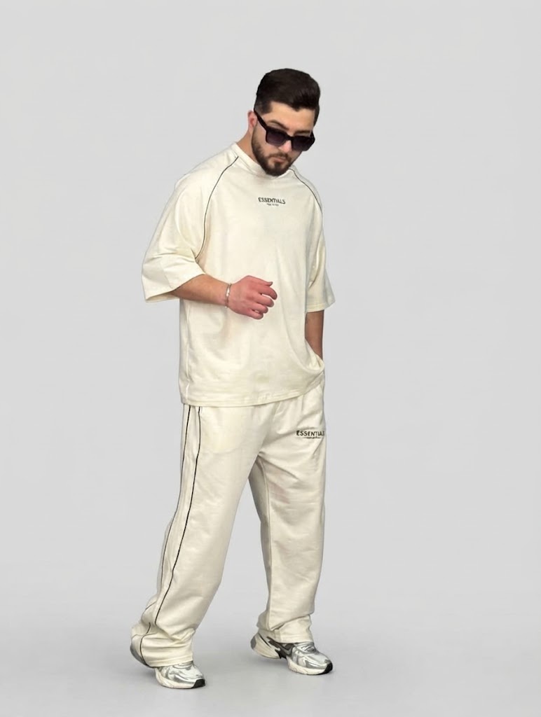 Two Basic Lines Oversized Tracksuit | ترنج Two basic lines اوفر سايز