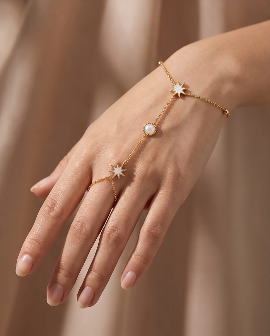 RAWNQ Gold Stainless Steel Starburst & Pearl Hand Chain Bracelet