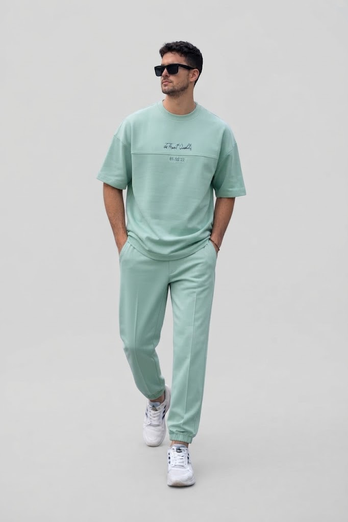 V11 Oversized Tracksuit | ترنج v11 اوڤر سايز