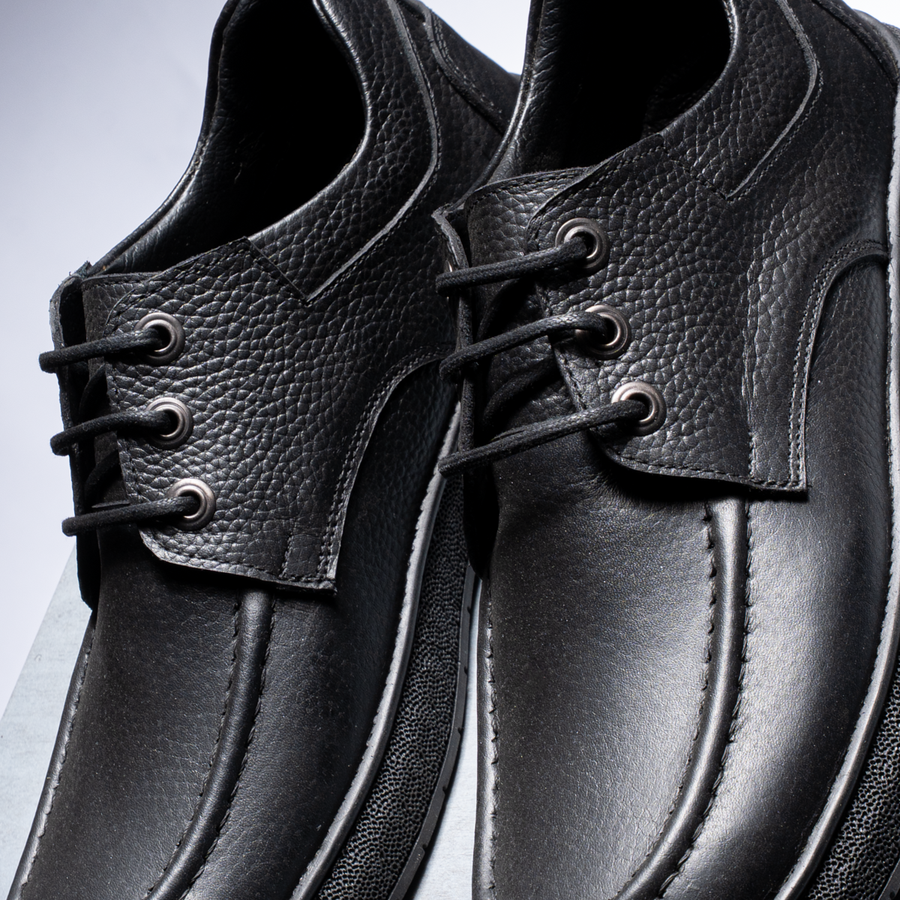 Classic Leather Shoes J4 