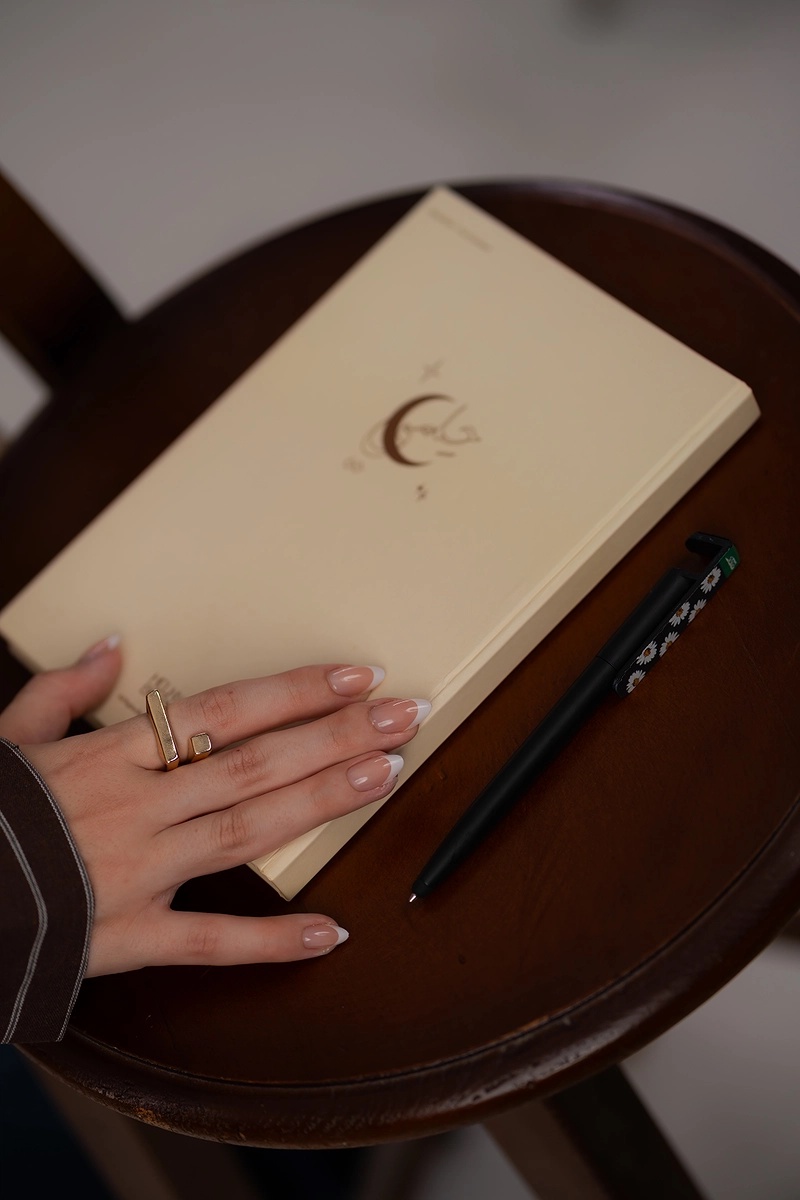Helmy Book with Pen
