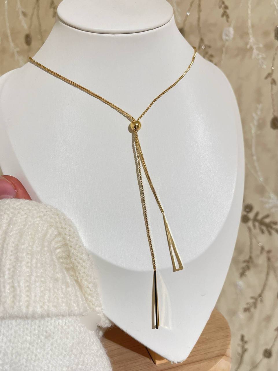 Drop Necklace