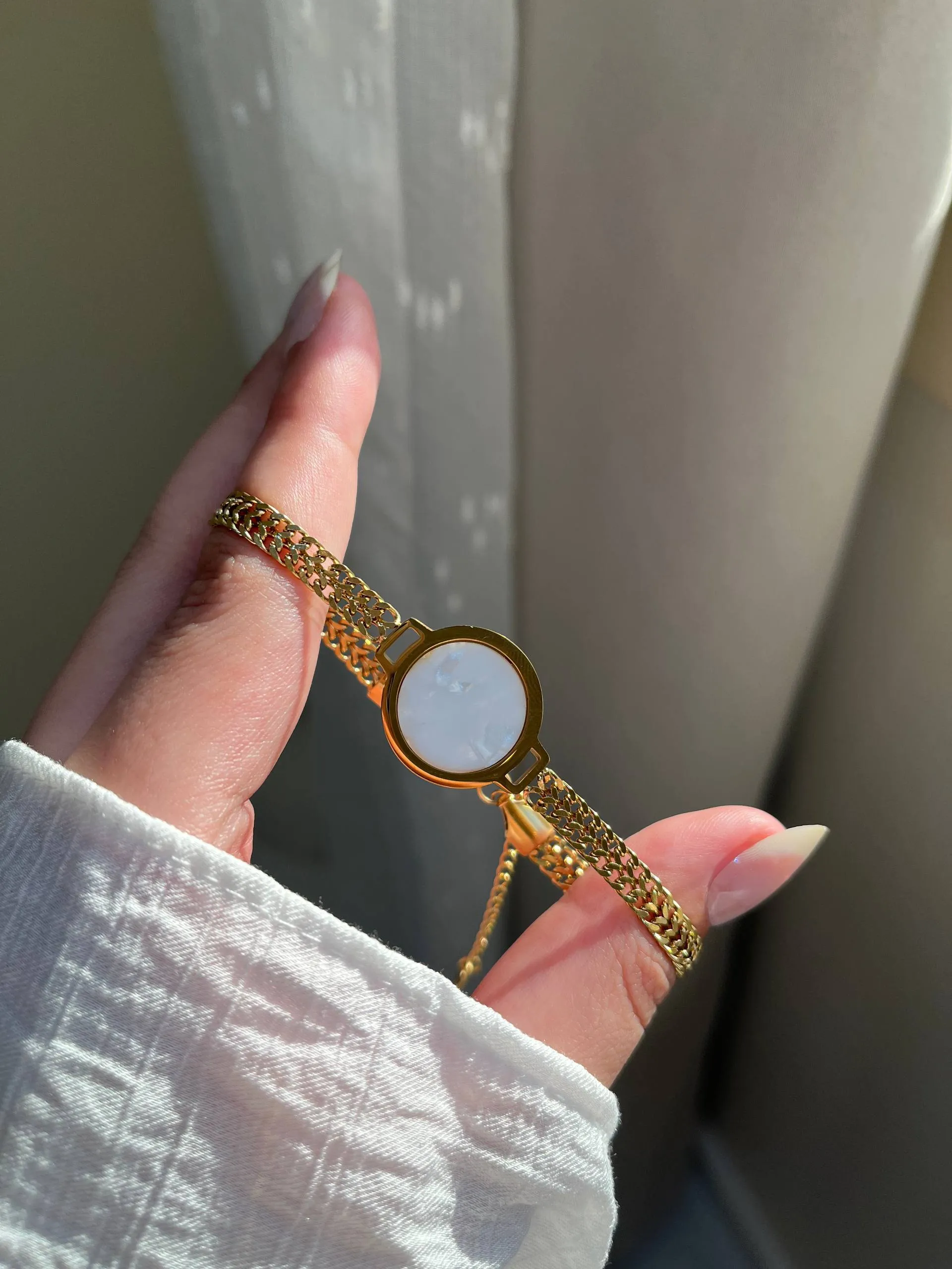 White Circle Bracelet