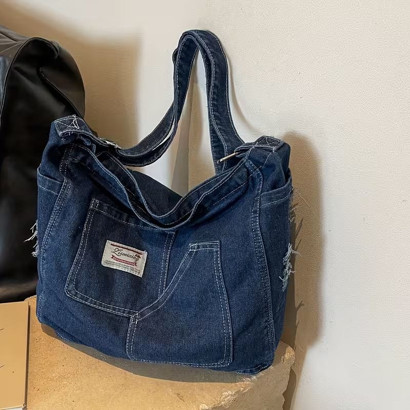 شنطة جينز كروس وكتف بناتي  - تصميم "Denim "بتفاصيل عصرية مميزة | Demand & Beyond