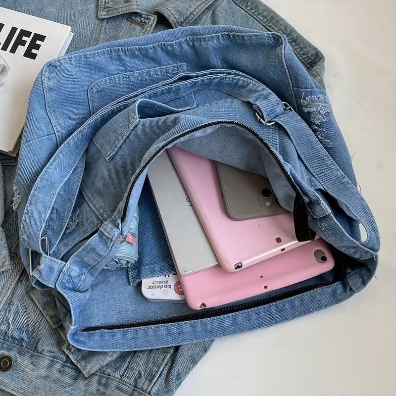 شنطة جينز كروس وكتف بناتي  - تصميم "Denim "بتفاصيل عصرية مميزة | Demand & Beyond