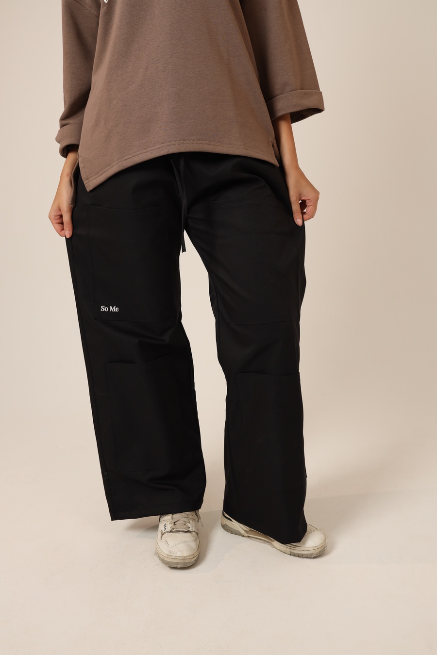 Black Wide-Leg Cargo Pants