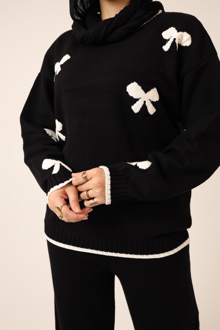 Black Bow Knit Set