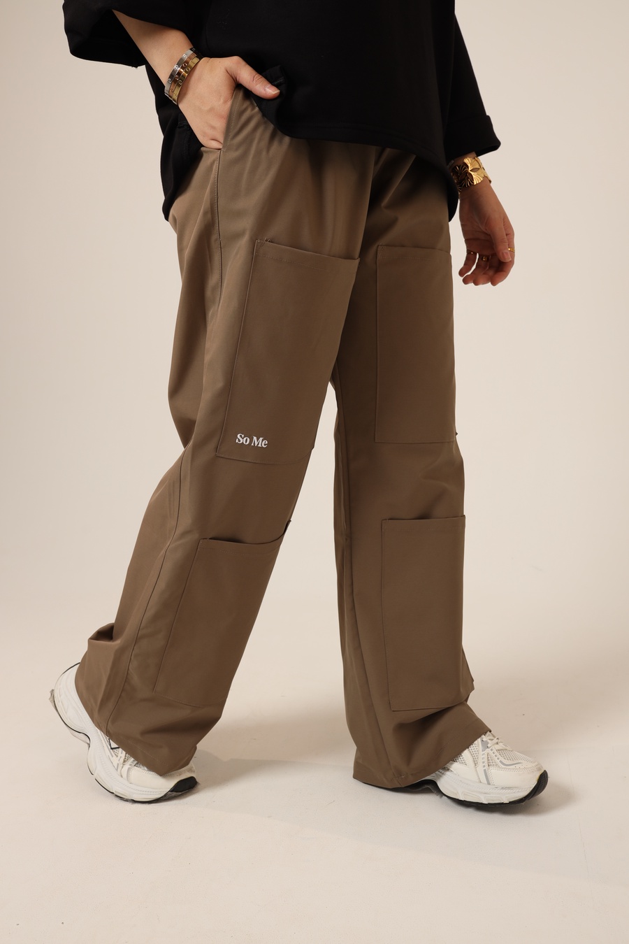 Mocha Wide-Leg Cargo Pants