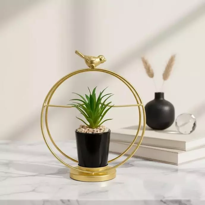تمثال ديكور طائر ذهبي مع إطار معدني