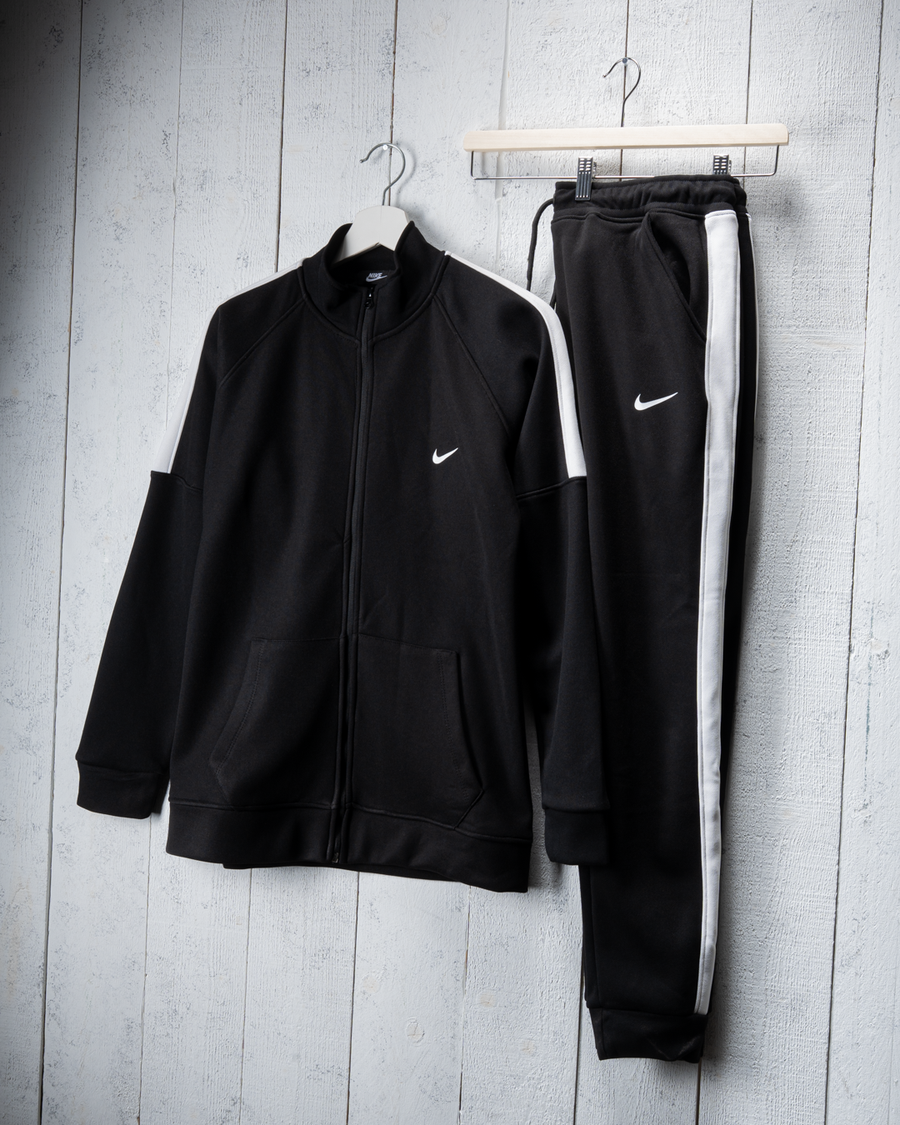 ترينج نايكي بيكا قطن مستورد رجالي Nike COU5 | طقم رياضي كامل فاخر