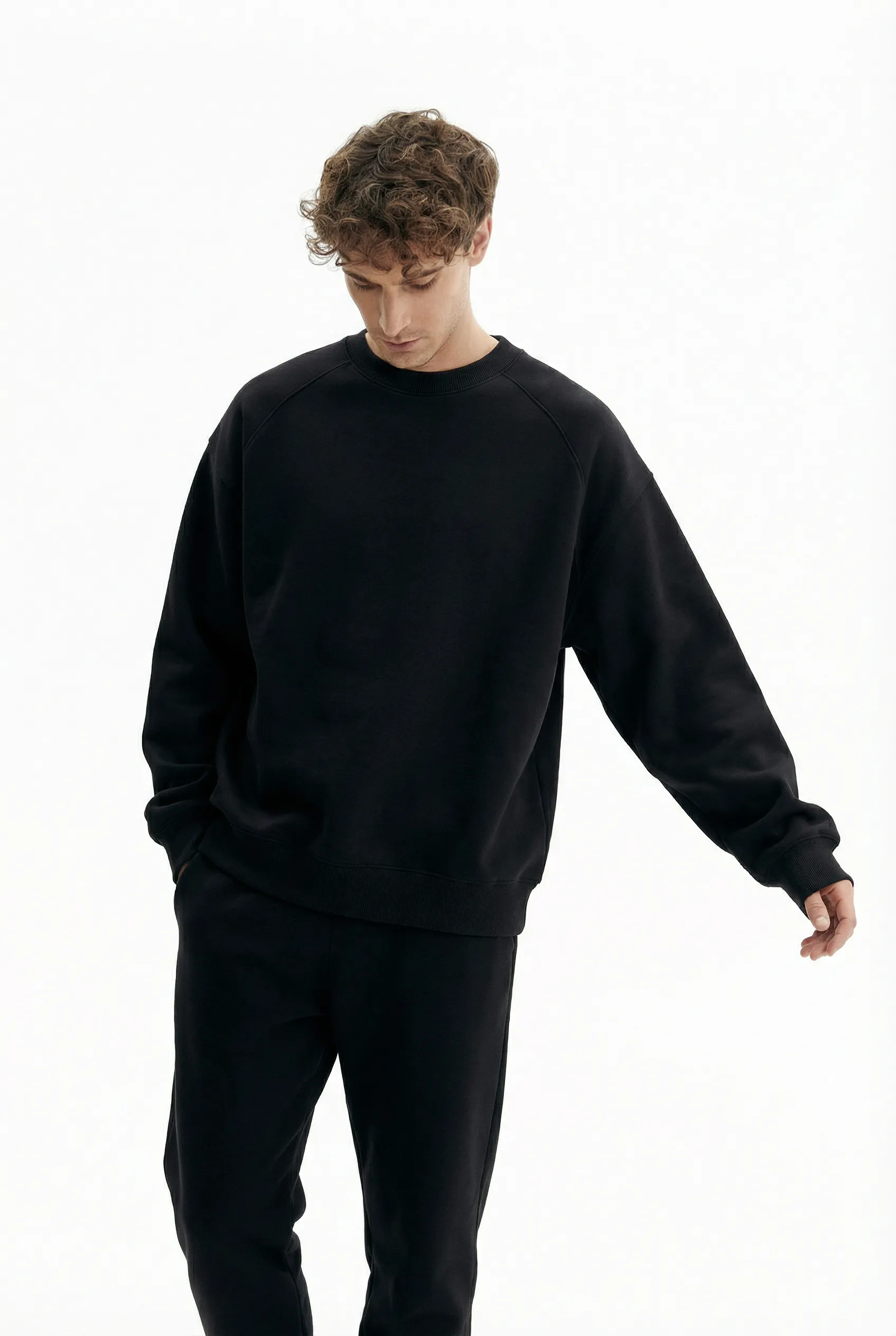 Round Basic "Black"