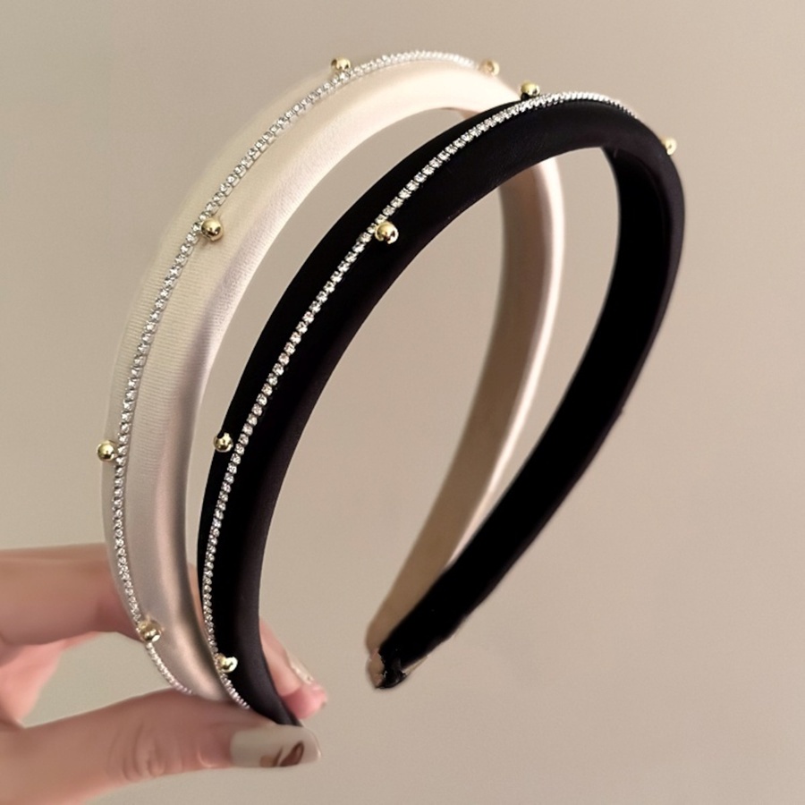 طوق  Elegant شيك مع ستراس و لولي