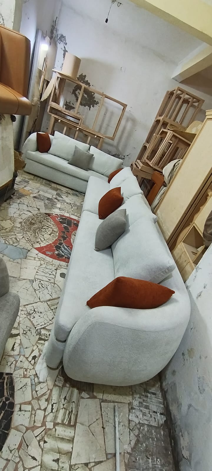 ديوان مودرن