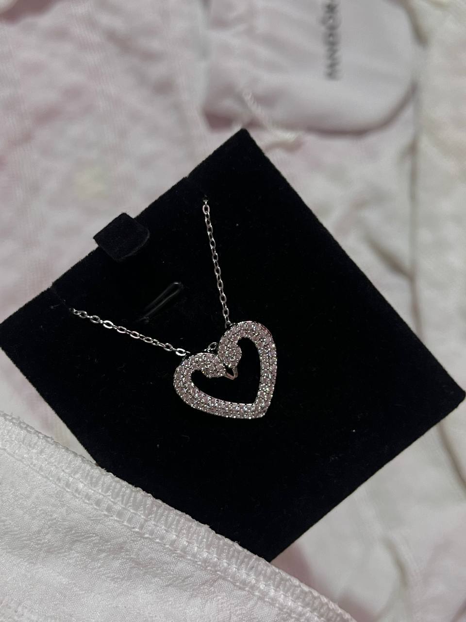Swan Hug Necklace