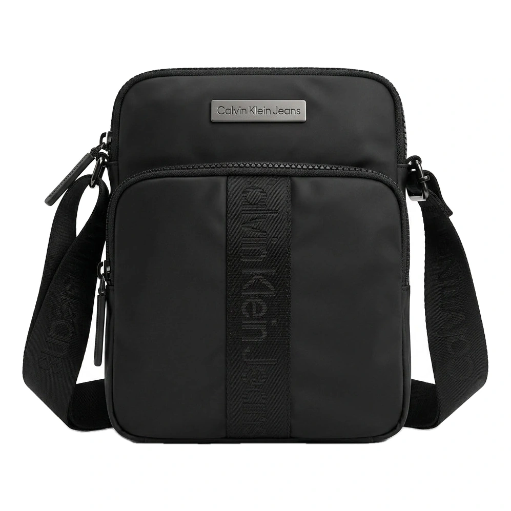 Calvin Klein Jeans Men's Reporter Crossbody Bag – Black #0015