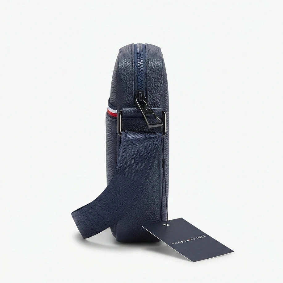 Tommy Hilfiger Men's Crossover Crossbody Bag - Navy Blue #0067