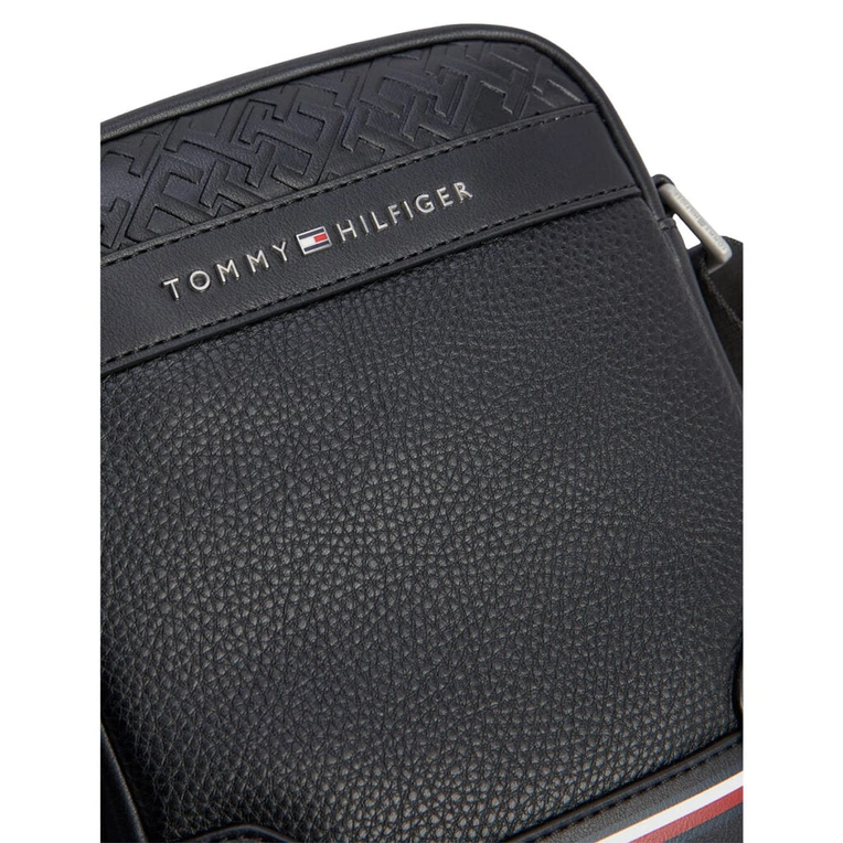 Tommy Hilfiger Men’s Black Leather Crossbody Bag AM0AM11308 – Elegant Everyday Hands-Free Bag#0042