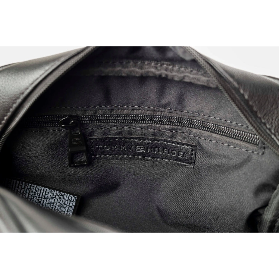 Tommy Hilfiger Polished Black Men’s Pouch With Corner Stripe #0015