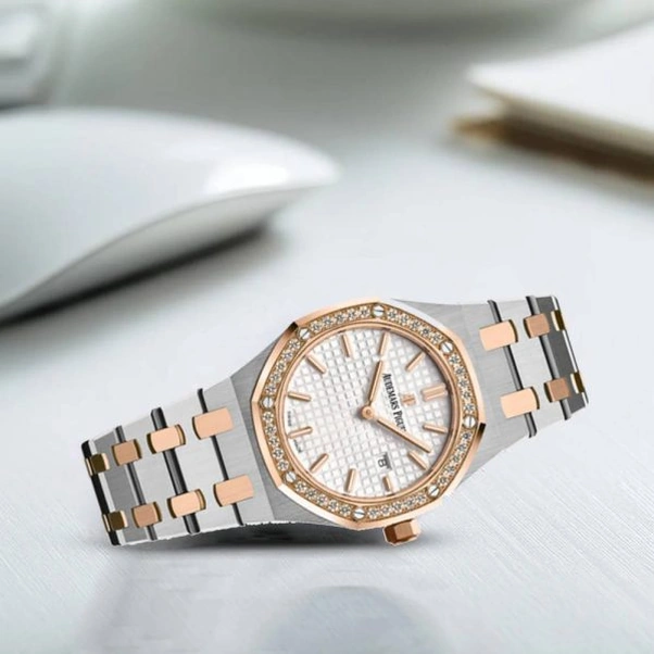 Audemars Piguet Watch For Women - Royal Oak - Ref. 67651SR.ZZ.1261SR.01
