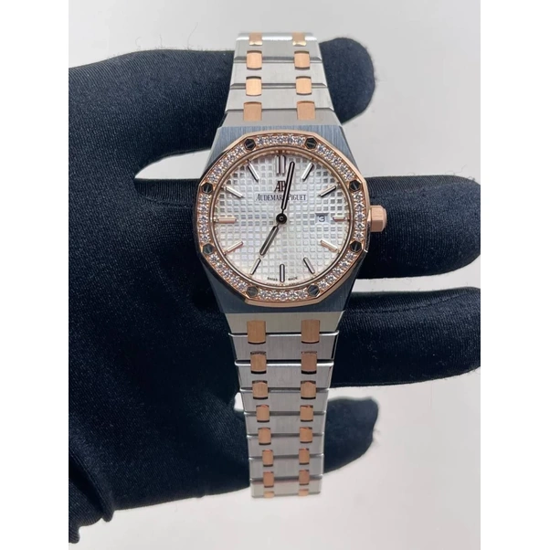 Audemars Piguet Watch For Women - Royal Oak - Ref. 67651SR.ZZ.1261SR.01