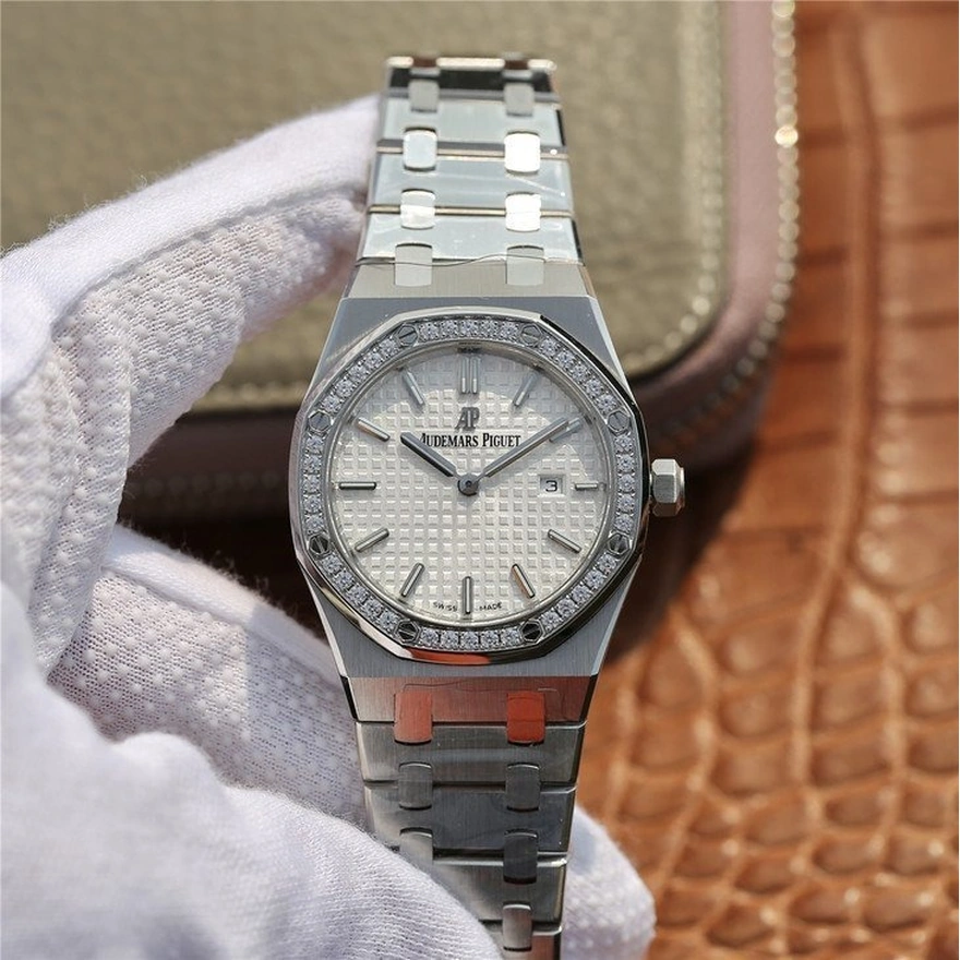 Audemars Piguet Watch For Women - Royal Oak - Ref. 67651ST.ZZ.1261ST.01