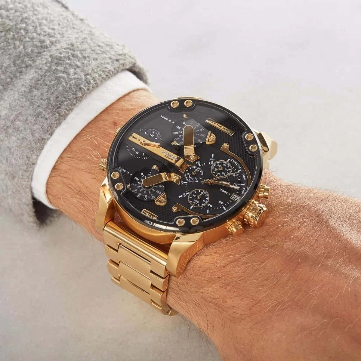 Diesel Watch For Men DZ7333 (dZ7333)