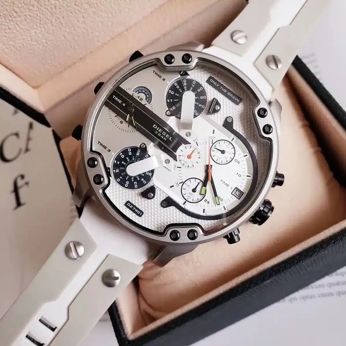 Diesel Watch For Men DZ7401 (DZ7401)