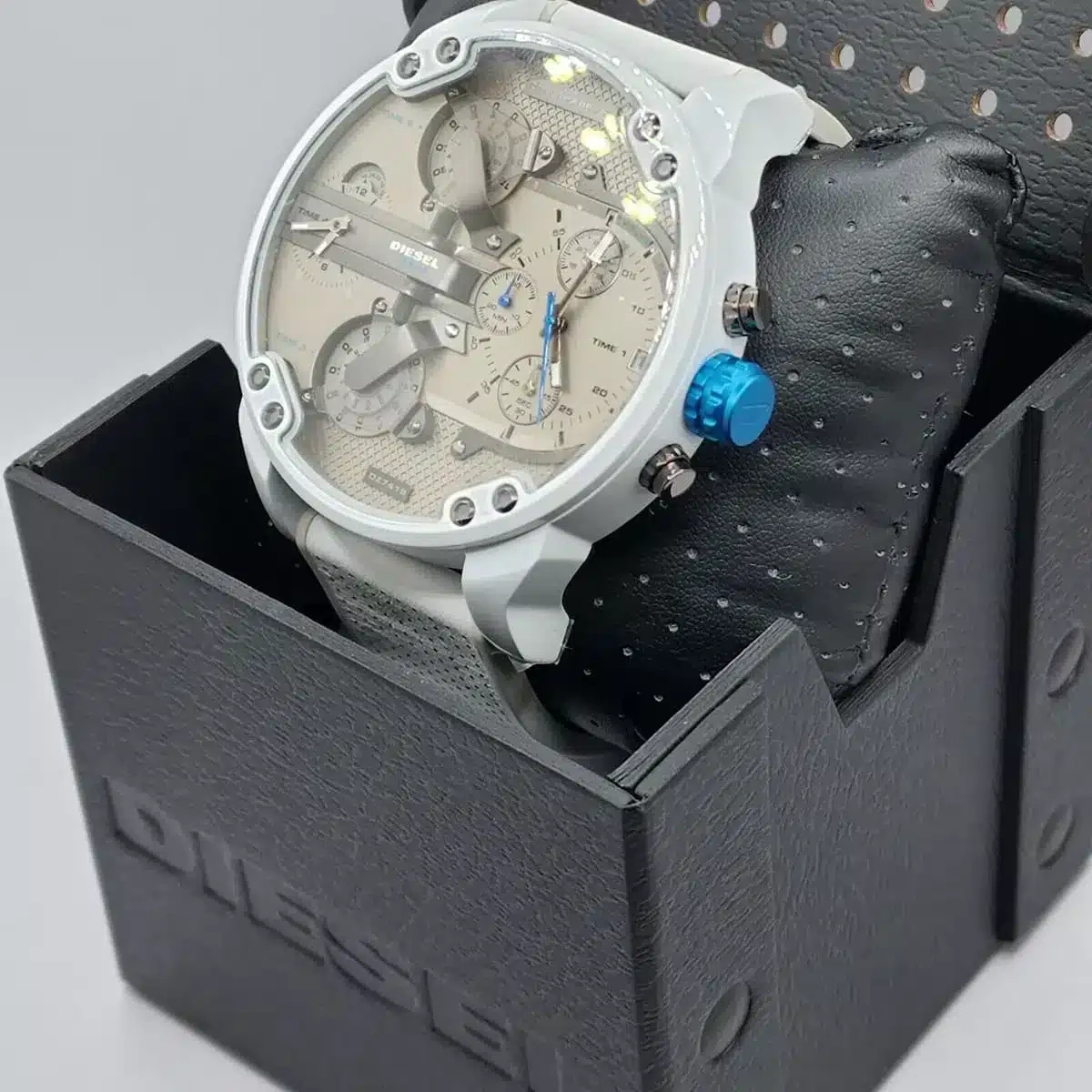 Diesel Watch For Men DZ7419 (DZ7419)