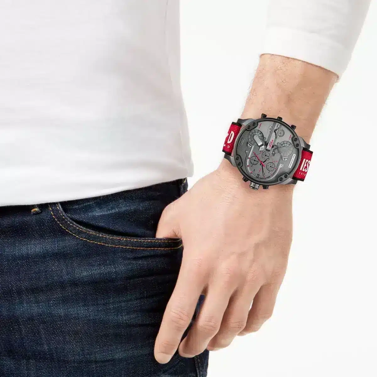 Diesel Watch For Men DZ7423 (DZ7423)