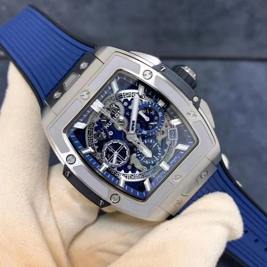 Hublot Watch For Men - Classic Fusion Chronograph, Titanium, 45 mm (642.NX.7170.RX)