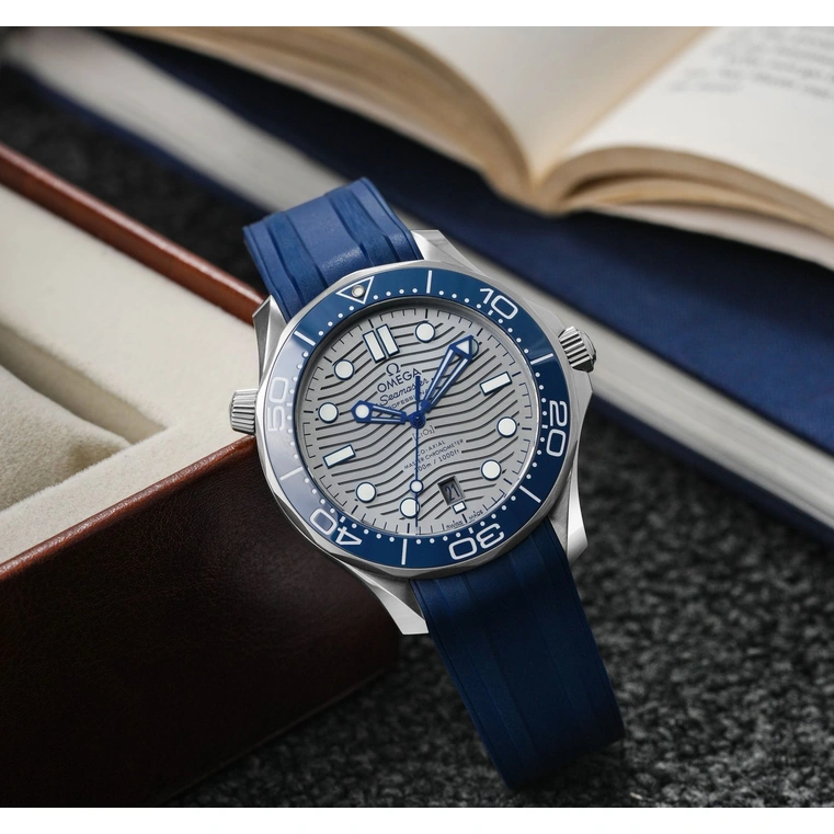 Omega Watch For Men - Seamaster Diver 300M, Steel on Grey Rubber Strap - Ref. 210.32.42.20.06.001
